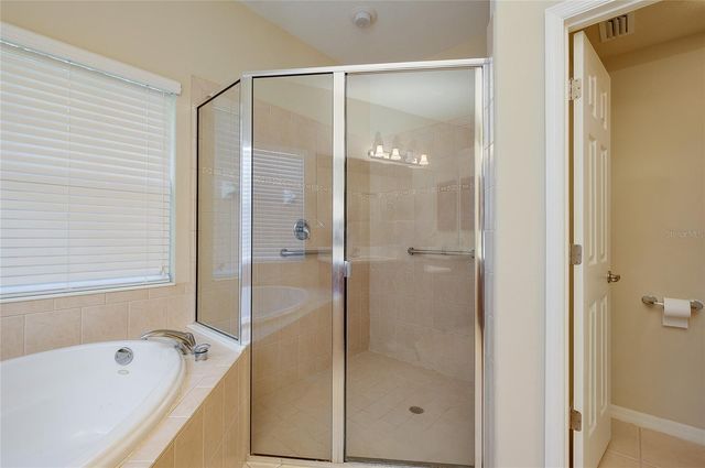 11838 GRANITE WOODS LOOP, Venice, FL 34292