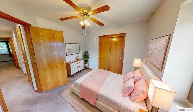 16606 Adams Street, Omaha, NE 68135