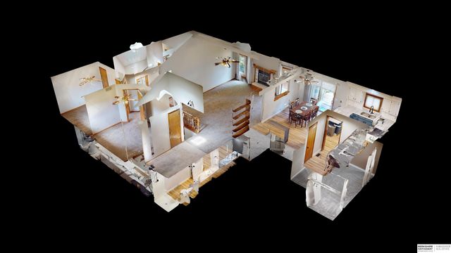 16606 Adams Street, Omaha, NE 68135