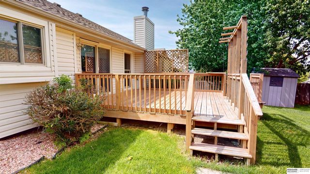 16606 Adams Street, Omaha, NE 68135