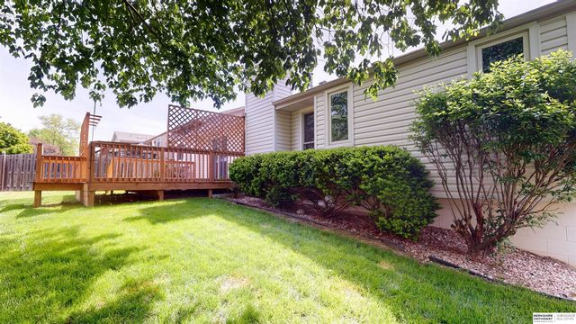 16606 Adams Street, Omaha, NE 68135