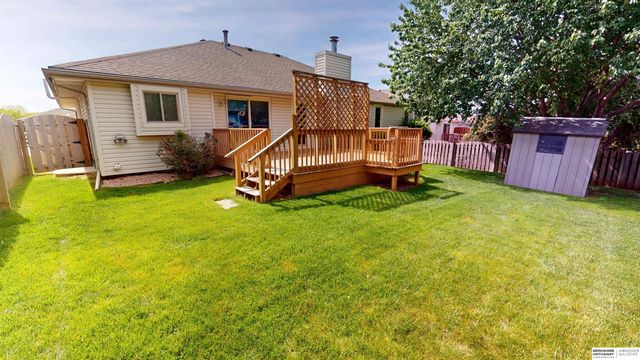 16606 Adams Street, Omaha, NE 68135