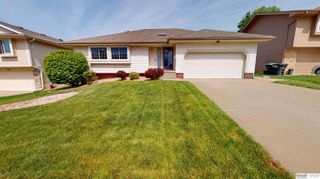 16606 Adams Street, Omaha, NE 68135