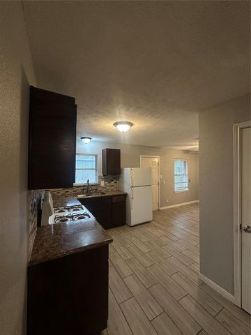 1708 Effie Lane, Pasadena, TX 77502