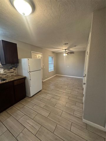 1708 Effie Lane, Pasadena, TX 77502