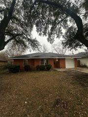 1708 Effie Lane, Pasadena, TX 77502