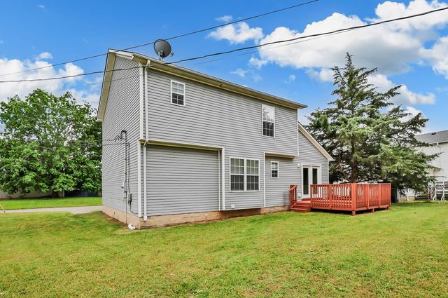 800 Shetland Dr, Oak Grove, KY 42262