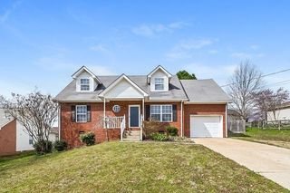 802 Pebble Beach Cir, Mount Juliet, TN 37122
