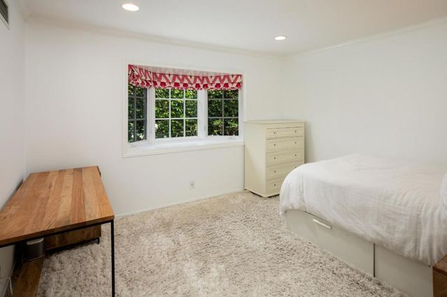 1445 Valparaiso Avenue, Menlo Park, CA 94025