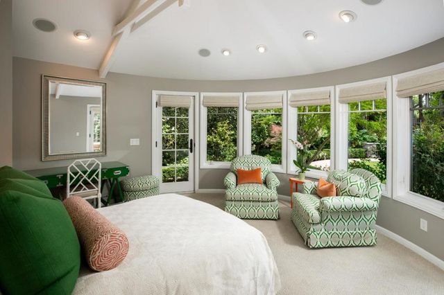 1445 Valparaiso Avenue, Menlo Park, CA 94025