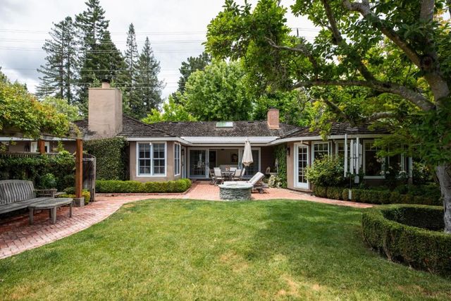 1445 Valparaiso Avenue, Menlo Park, CA 94025