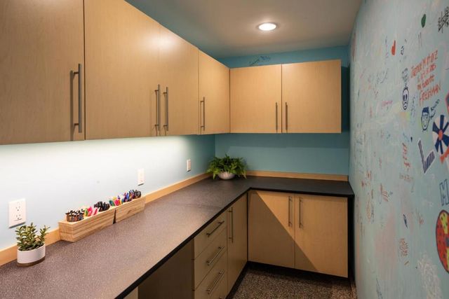 1445 Valparaiso Avenue, Menlo Park, CA 94025