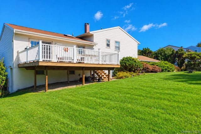 61 Decker Drive, Washingtonville, NY 10992