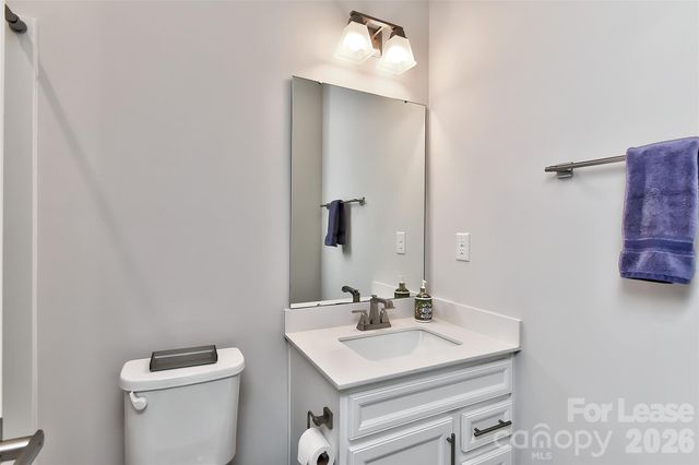 421 Spearfield Lane, Charlotte, NC 28205