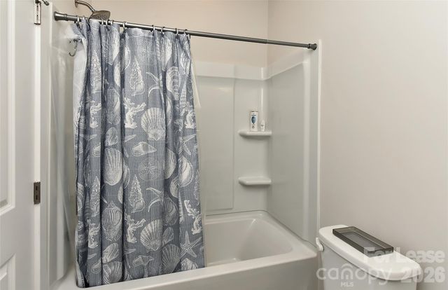 421 Spearfield Lane, Charlotte, NC 28205