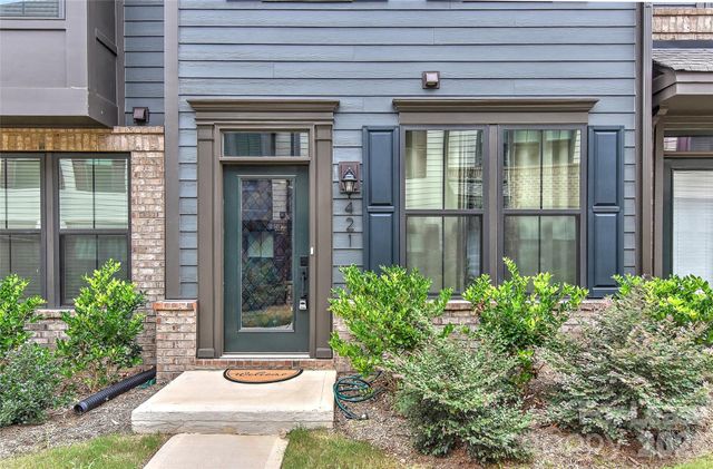 421 Spearfield Lane, Charlotte, NC 28205