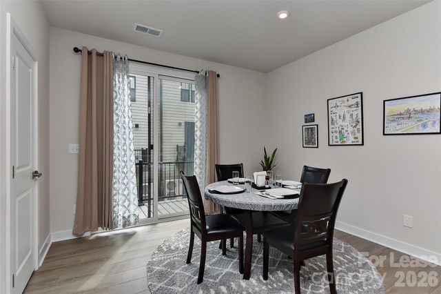 421 Spearfield Lane, Charlotte, NC 28205