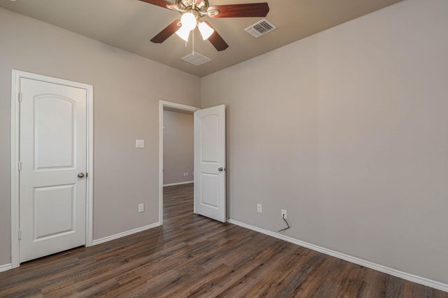 15627 Sycamore Drive, Montgomery, TX 77356
