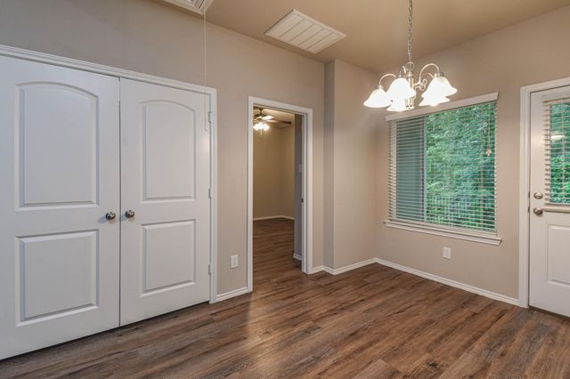 15627 Sycamore Drive, Montgomery, TX 77356