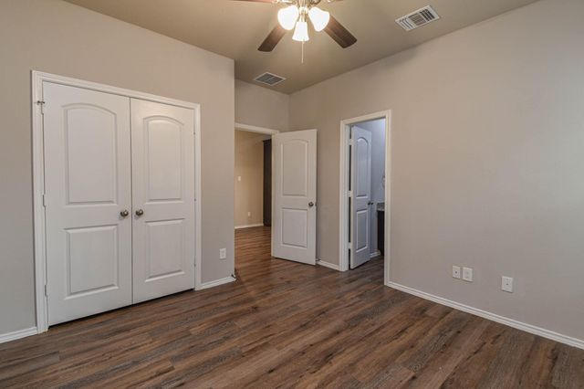 15627 Sycamore Drive, Montgomery, TX 77356