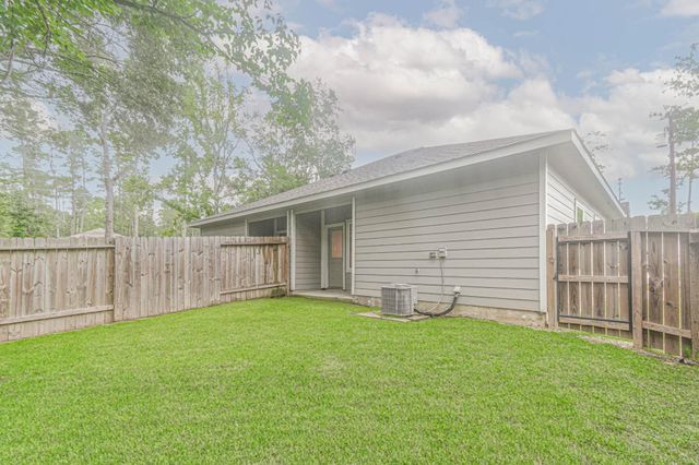 15627 Sycamore Drive, Montgomery, TX 77356