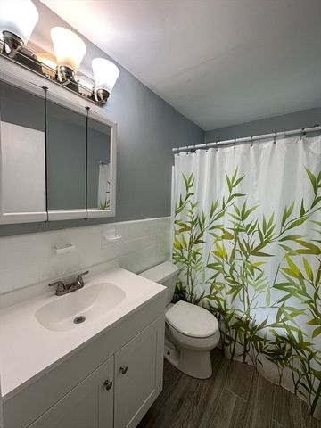 108 Craftsland Rd 108, Newton, MA 02467