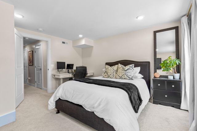 1255 W Pike Street, Covington, KY 41011