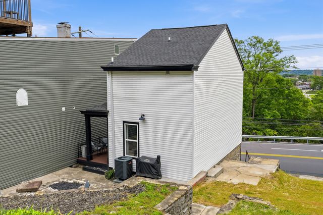 1255 W Pike Street, Covington, KY 41011