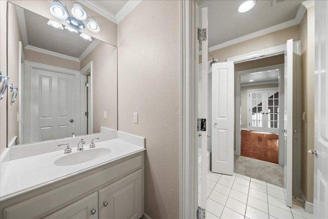 900 Amethyst Dr, Little Elm, TX 75068