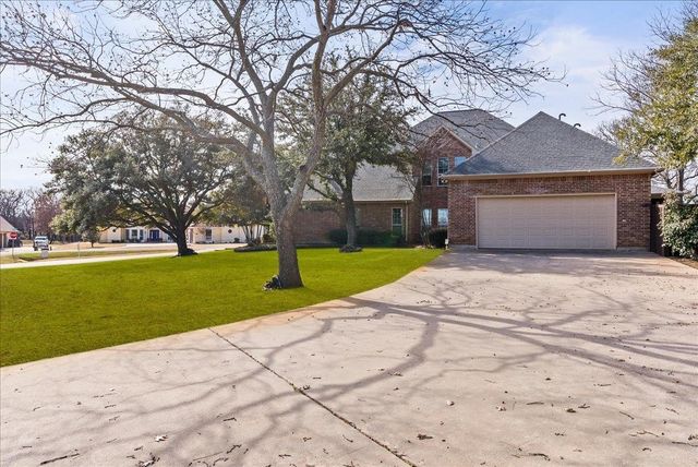 900 Amethyst Dr, Little Elm, TX 75068