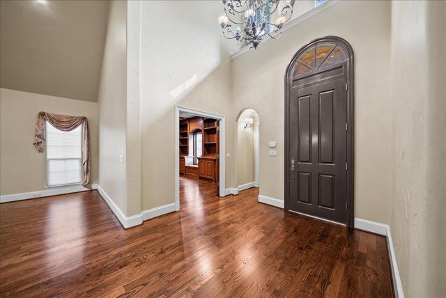 900 Amethyst Dr, Little Elm, TX 75068