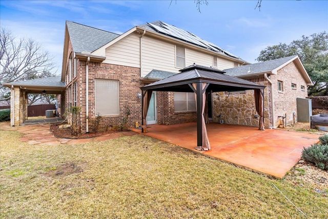 900 Amethyst Dr, Little Elm, TX 75068