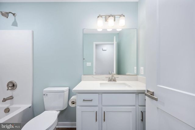 390 MONTICELLO DR, Colonial Beach, VA 22443