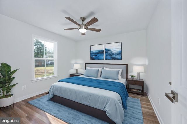 390 MONTICELLO DR, Colonial Beach, VA 22443