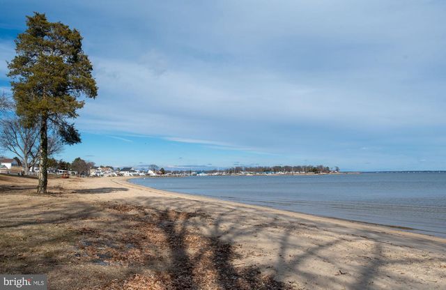 390 MONTICELLO DR, Colonial Beach, VA 22443