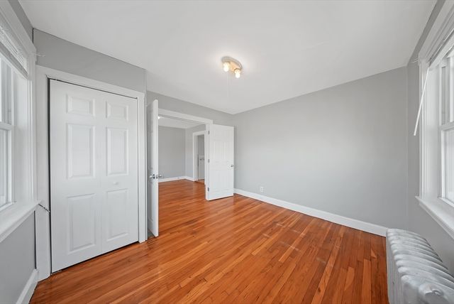 25 Fifth Ave 2, Quincy, MA 02169