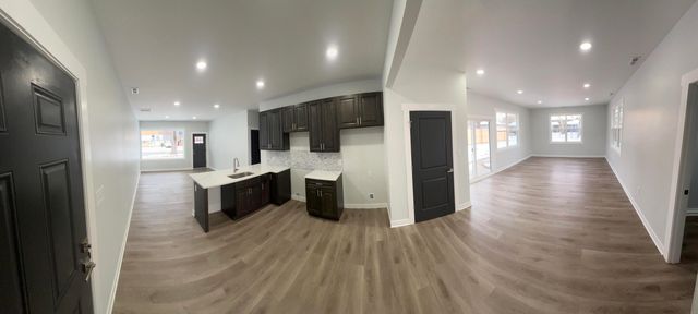 4523 E 6th Avenue, Gary, IN 46403