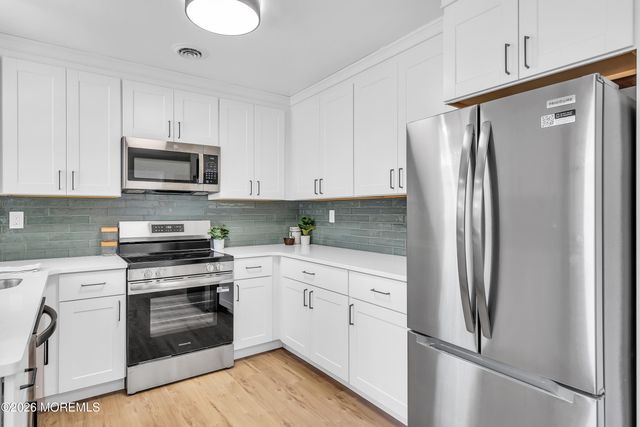 110 Buckingham Drive B, Manchester, NJ 08759