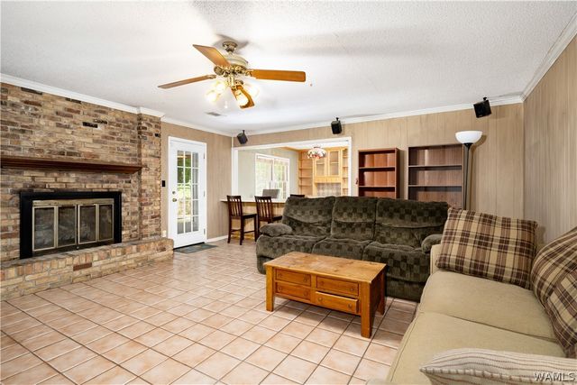 4526 Woodlands Hills, Tuscaloosa, AL 35405