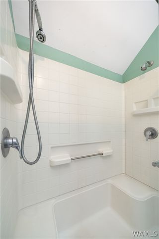 4526 Woodlands Hills, Tuscaloosa, AL 35405