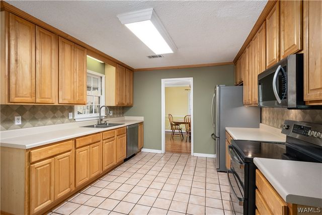 4526 Woodlands Hills, Tuscaloosa, AL 35405