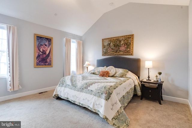 708 HYDE PARK RD, Essex, MD 21221