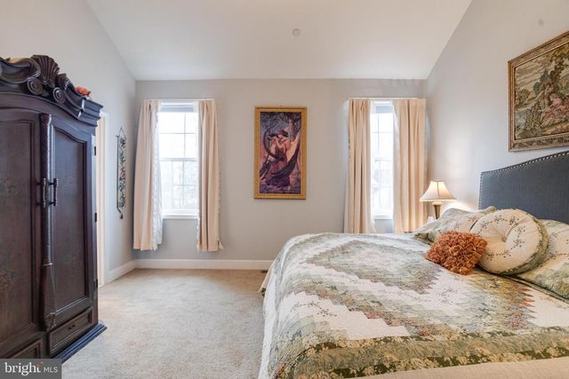 708 HYDE PARK RD, Essex, MD 21221