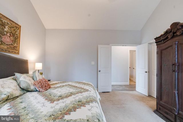 708 HYDE PARK RD, Essex, MD 21221