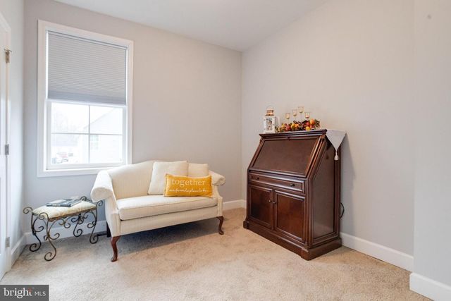 708 HYDE PARK RD, Essex, MD 21221