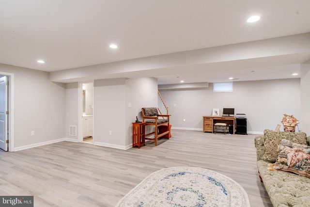 708 HYDE PARK RD, Essex, MD 21221