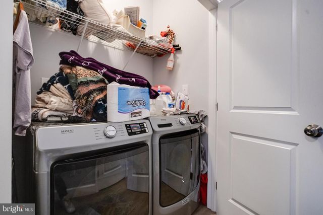 708 HYDE PARK RD, Essex, MD 21221