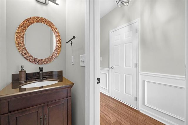 6608 Oak Hill Pass, Fairburn, GA 30213