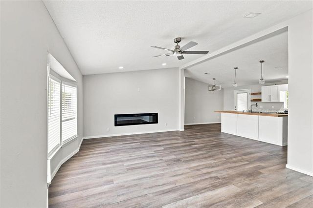 2212 Greenlawn Street, Lake Charles, LA 70607