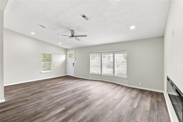 2212 Greenlawn Street, Lake Charles, LA 70607